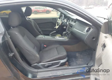 2013 Ford Mustang V6 from USA, damaged, VIN 1ZVBP8AM3D5259141